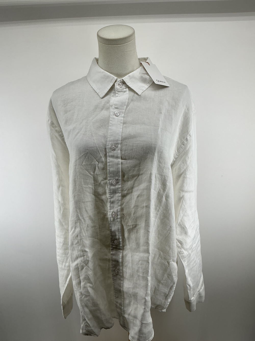 100% European Linen Relaxed Long Sleeve Shirt